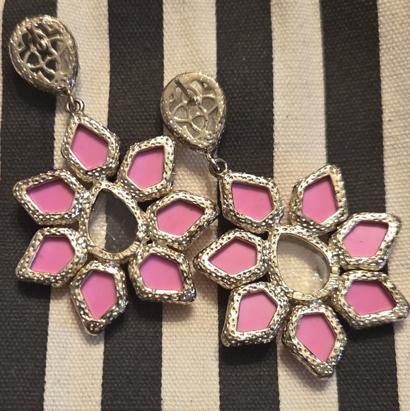 Kendra Scott Vintage 2016  Greta Statement Earrings, Gold Setting - Picture 4 of 6